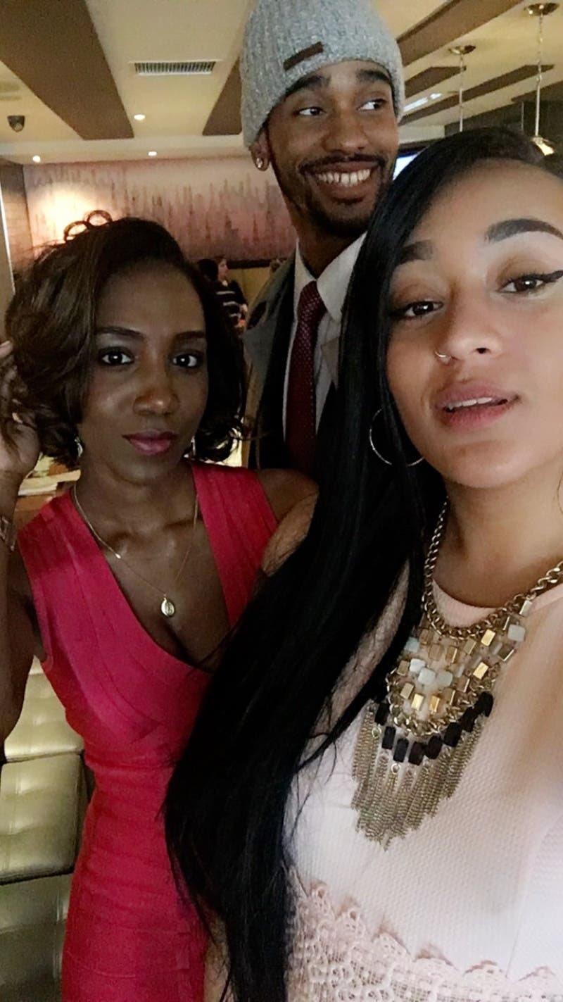 review thumbnail images 6