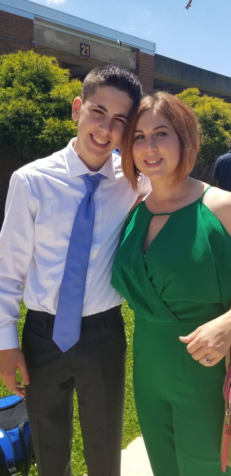 review thumbnail images 4