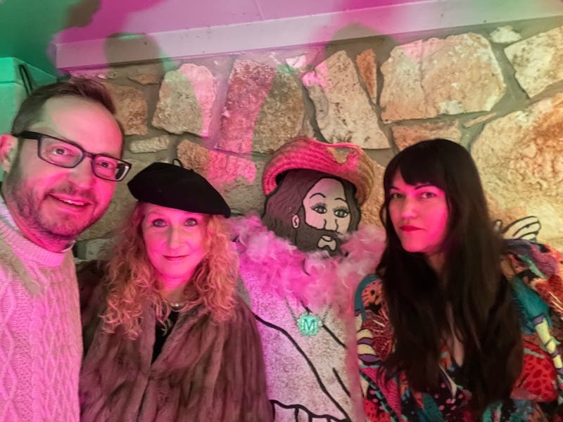 review thumbnail images 14