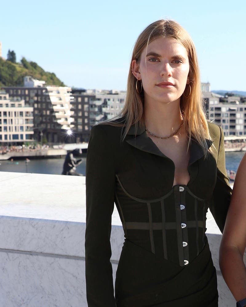 review thumbnail images 6