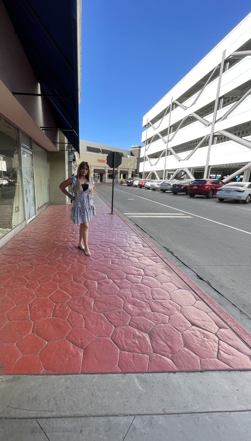 review thumbnail images 0