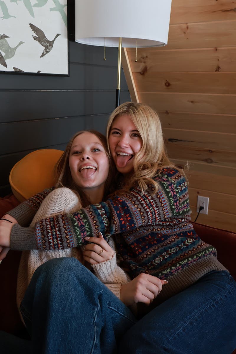 review thumbnail images 1