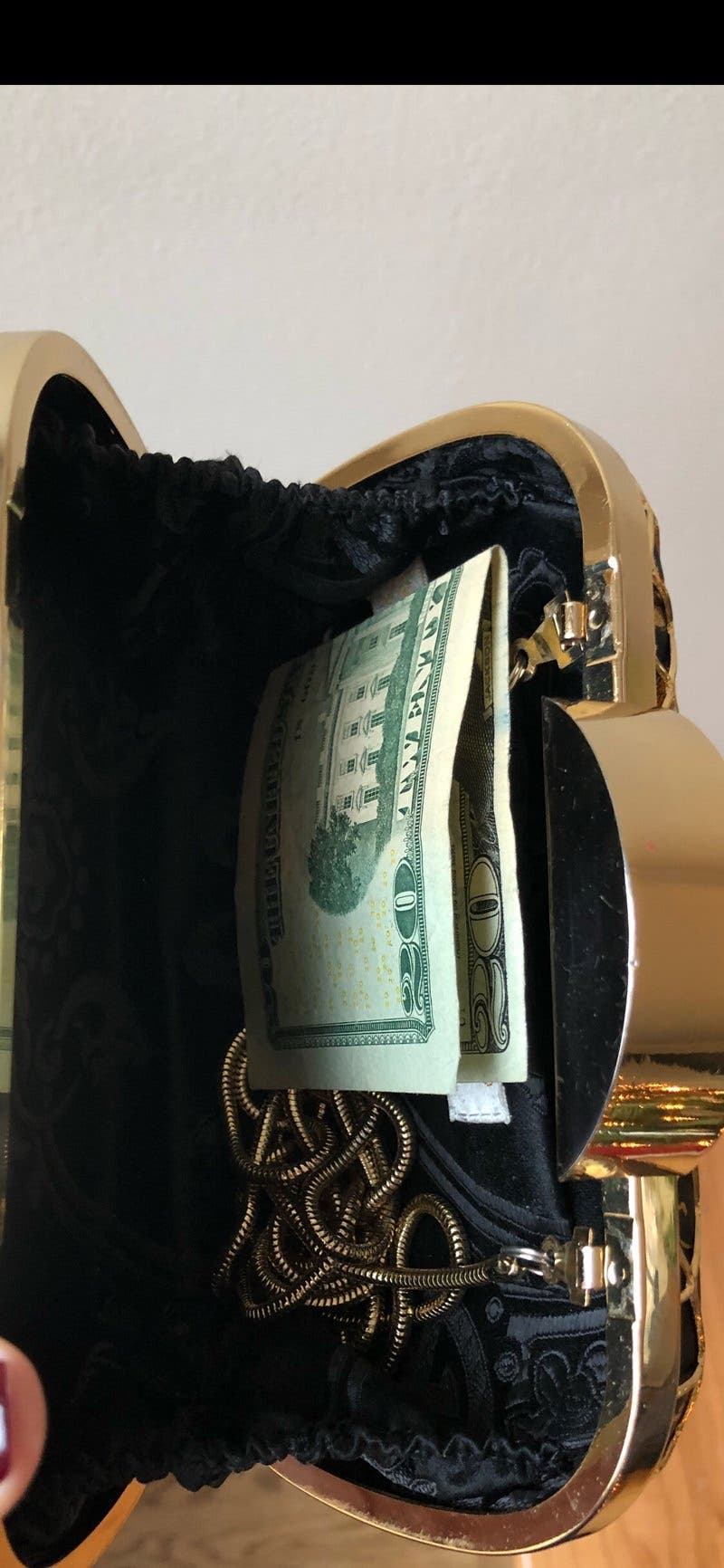 review thumbnail images 1