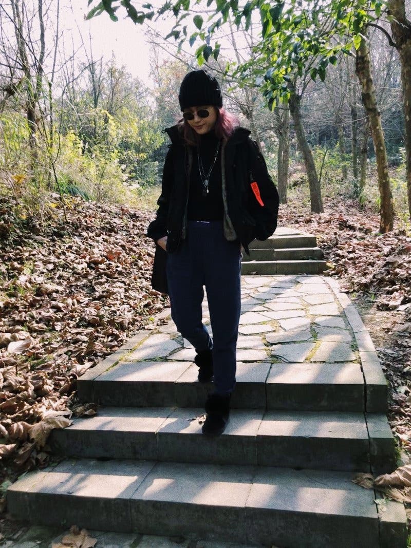 review thumbnail images 2