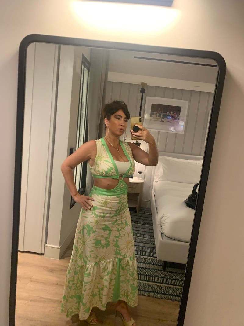 Nicole 