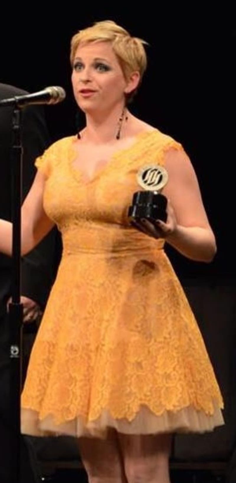 review thumbnail images 16