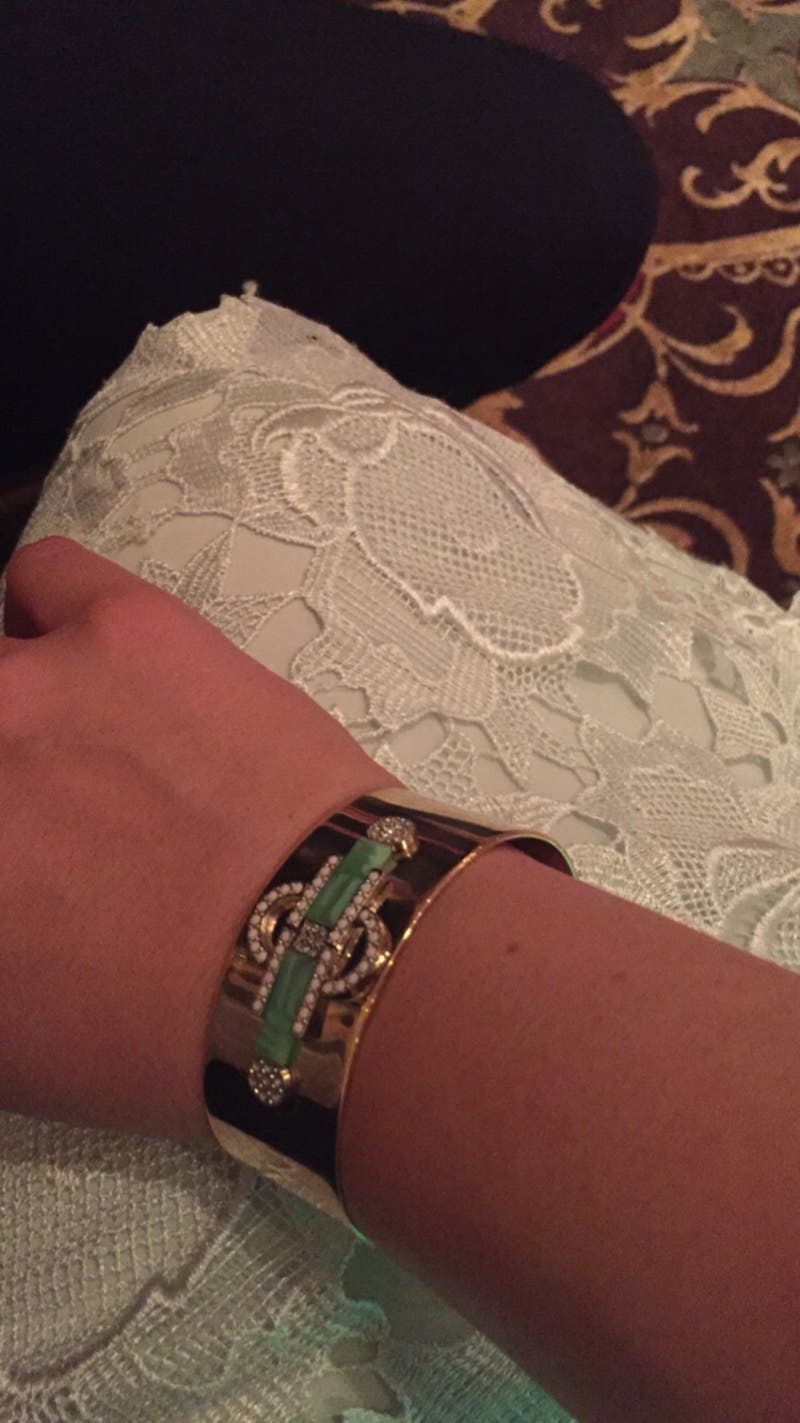 review thumbnail images 0