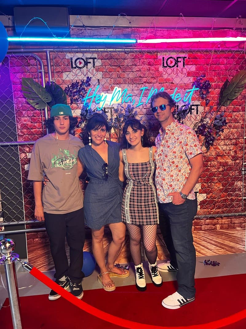 review thumbnail images 1