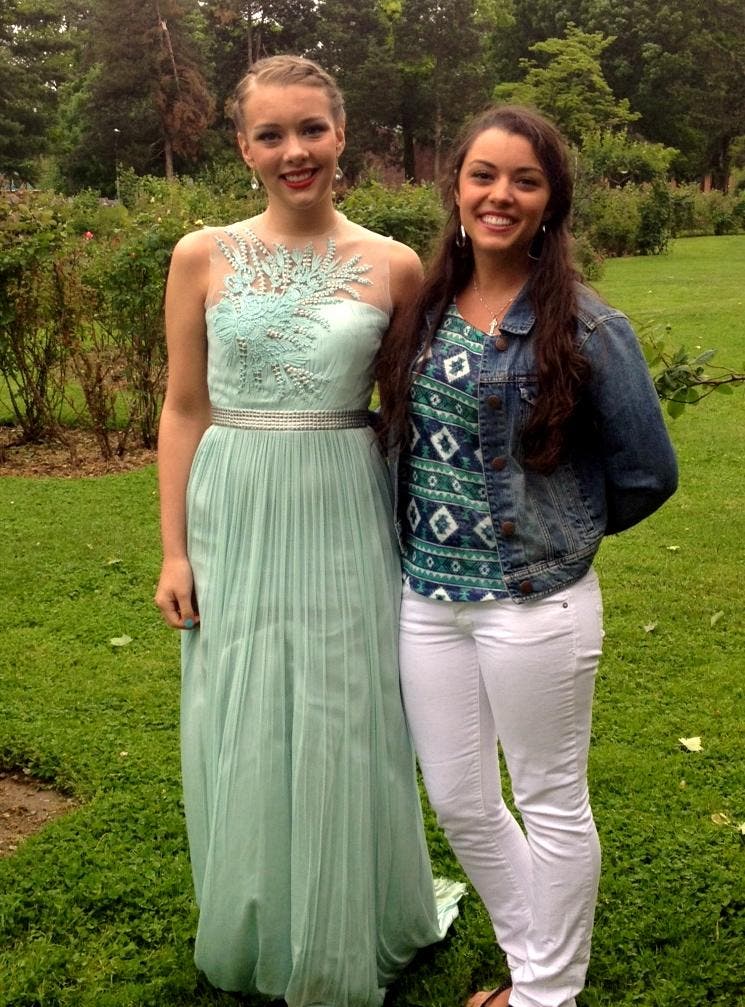 review thumbnail images 16