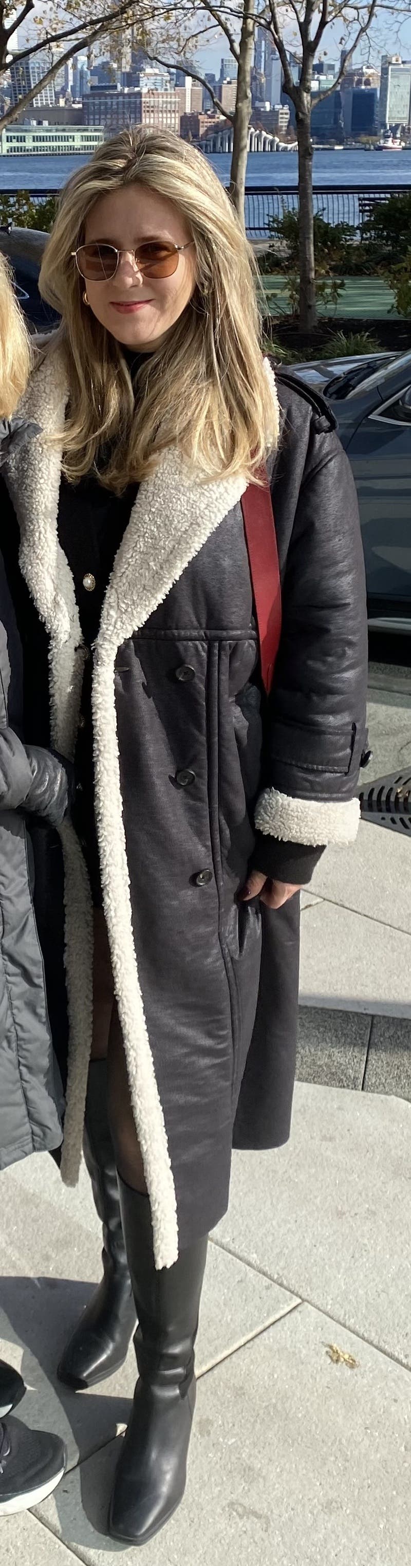 review thumbnail images 1