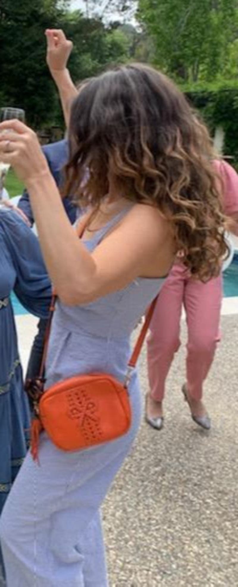 review thumbnail images 5