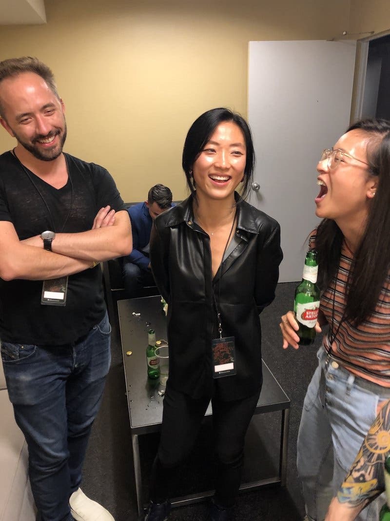 review thumbnail images 16