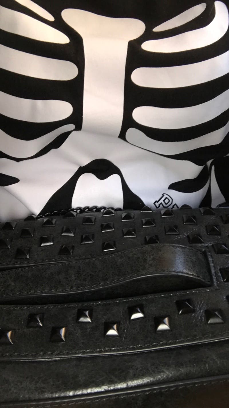 review thumbnail images 0