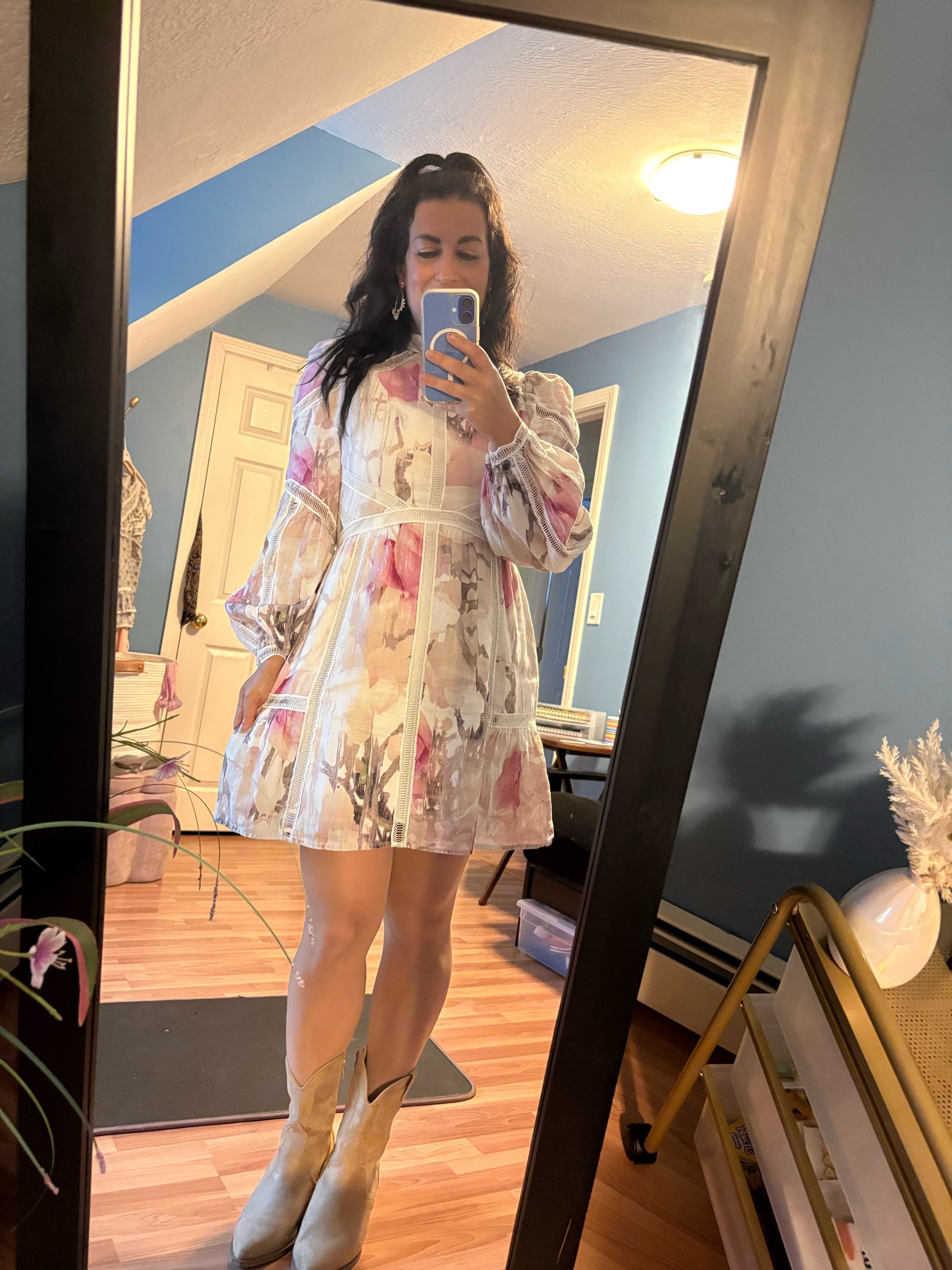 Ted Baker フローラルドレス UK 8 Fleurz Dress by Ted Baker | Rent the Runway