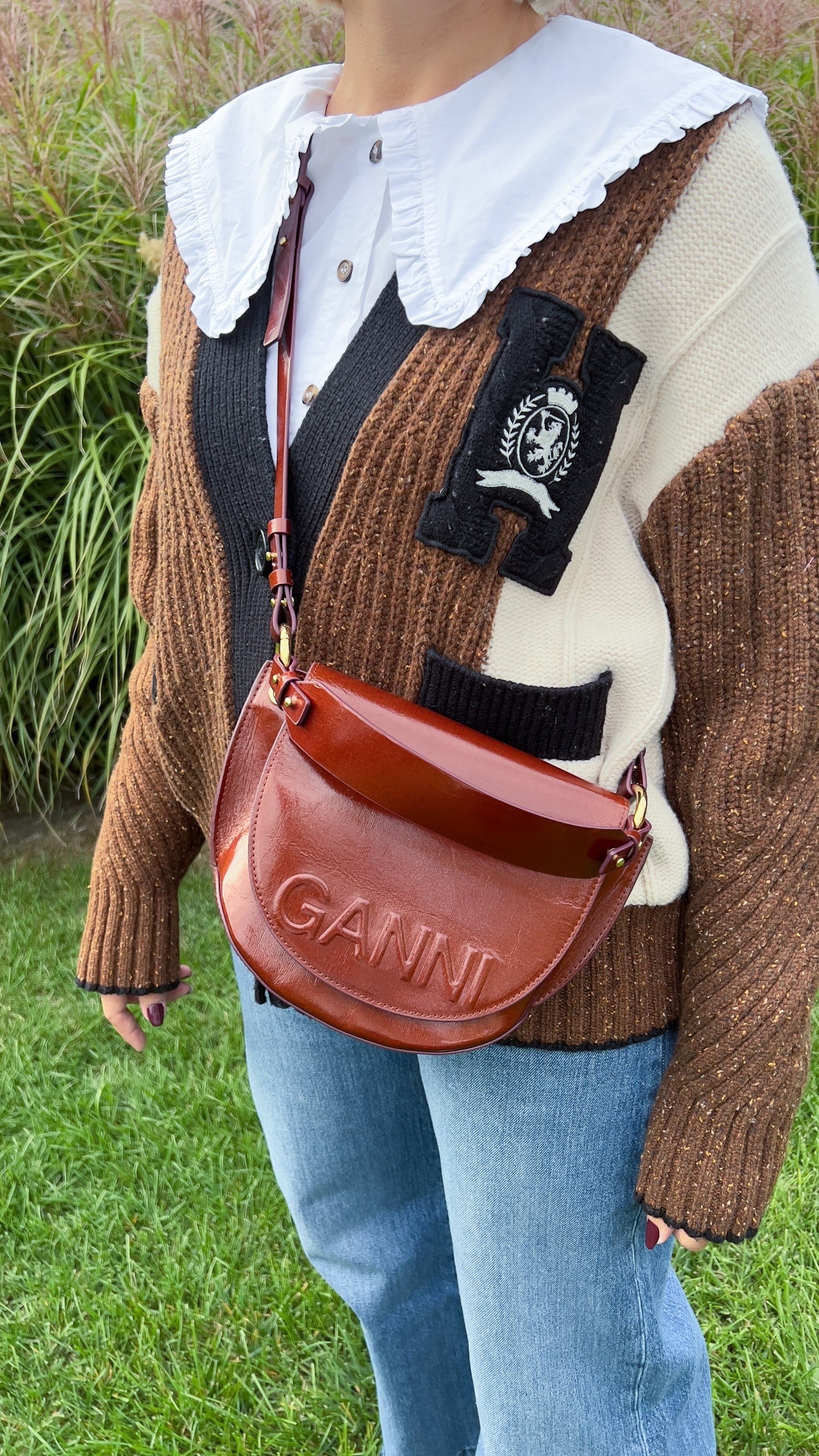 【GANNI】Banner Saddle Lapia Crossbag ★送料関税込★追跡可能 Banner Saddle Bag by GANNI | Rent the Runway