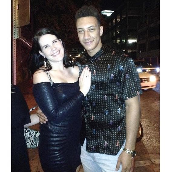 review thumbnail images 2