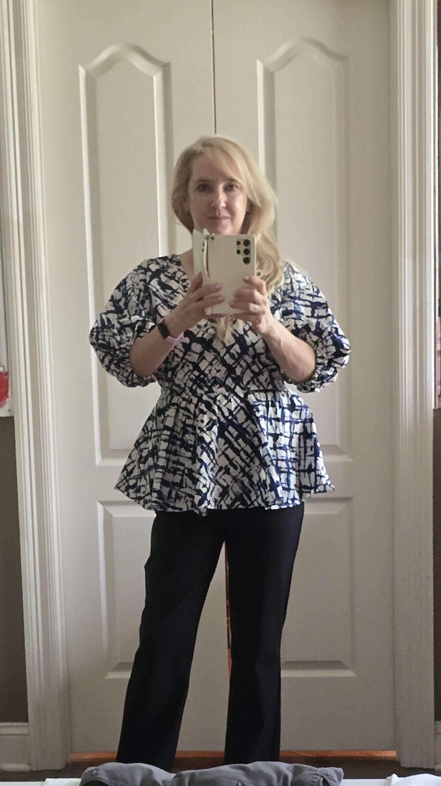 最終値下げ【euw】puff sleeve peplum top 最終値下げ【euw】puff sleeve peplum top