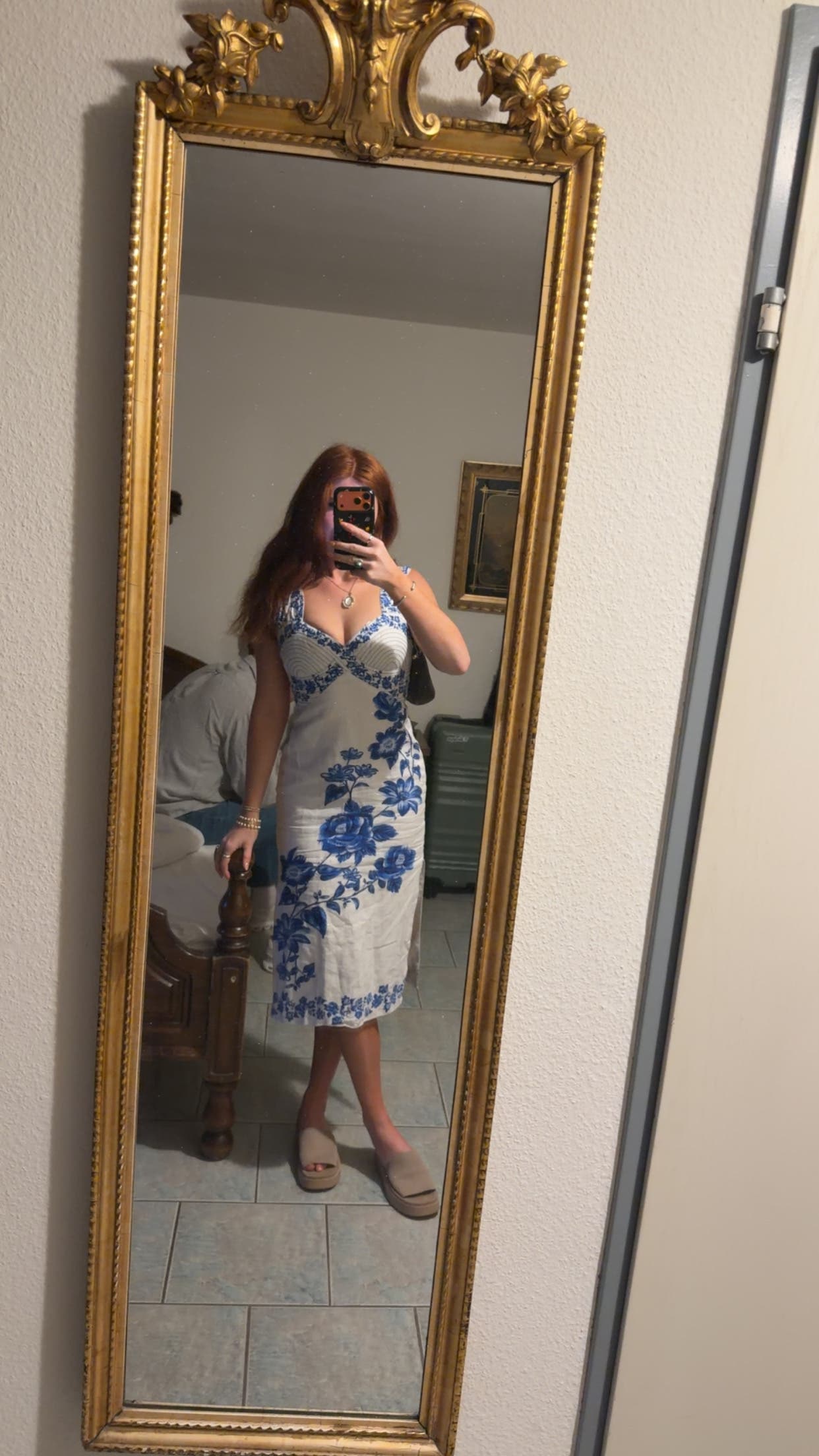 farm rio floral cascade wavy linen sleeveless midi dress Farm Rio Floral Cascade Wavy Midi Dress - Blue Floral Cascade Off-White
