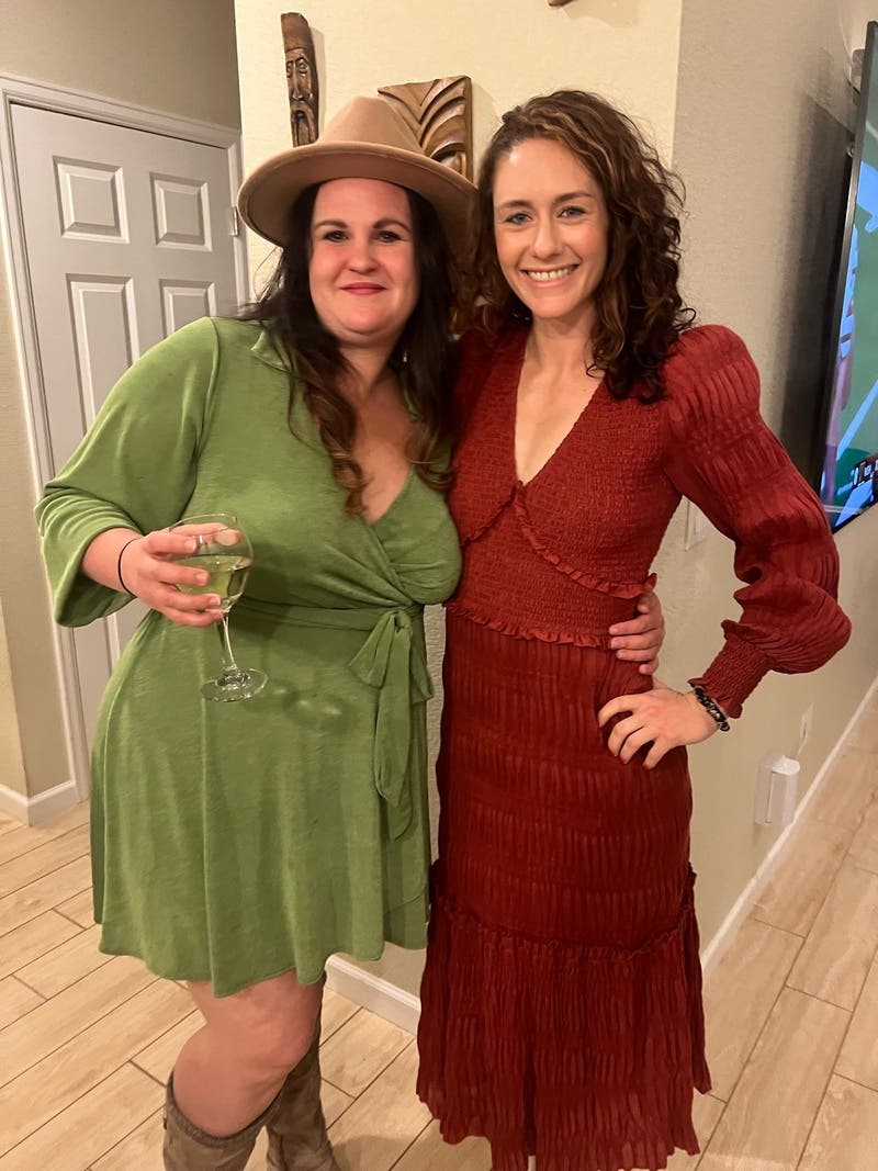 【完売品】サンサカエプチ　Laura smocked dress Claire Smocked Dress In Red Floral – LaineCurve