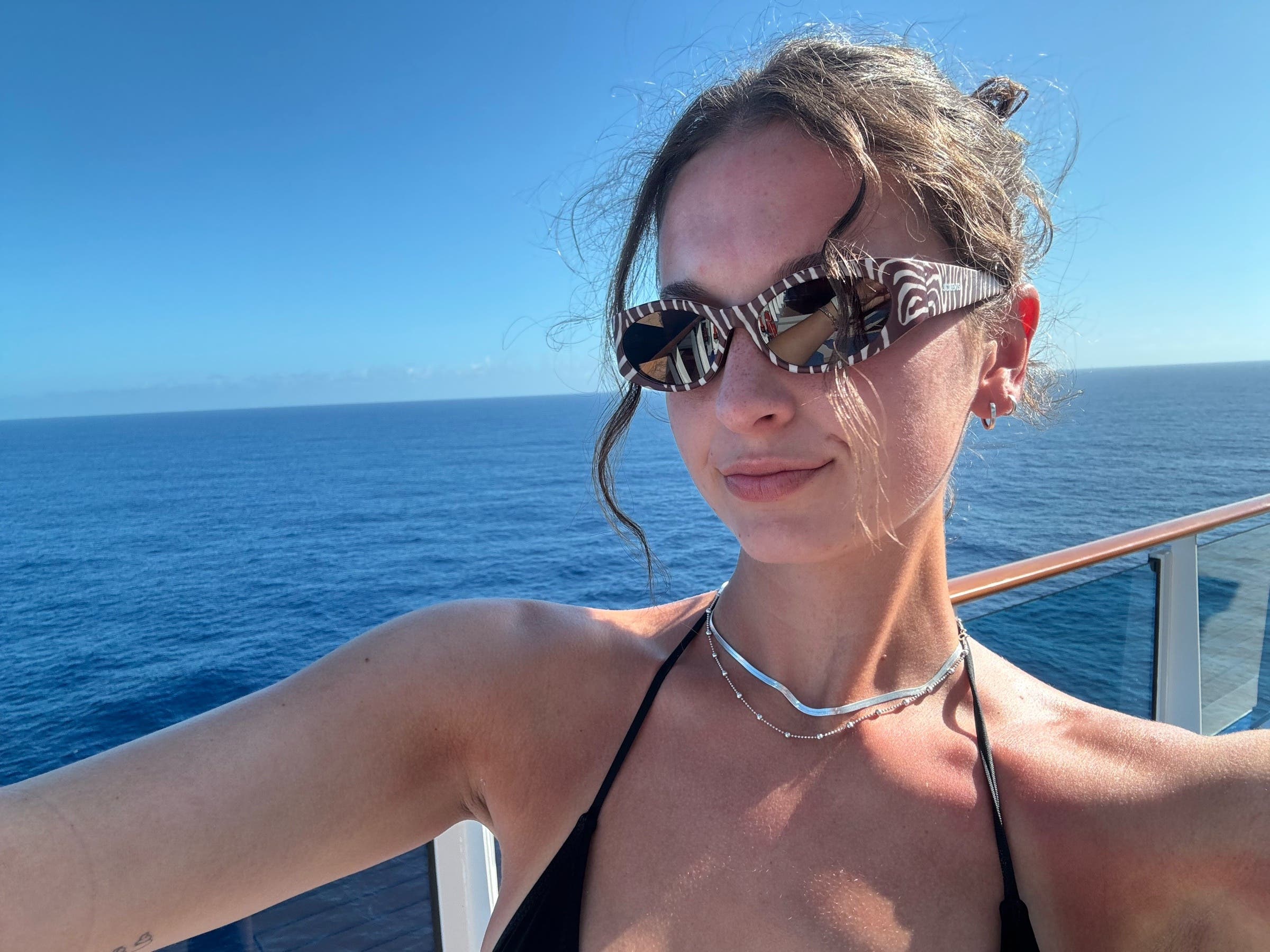 Ovalo Sunglasses by Jacquemus | Rent the Runway