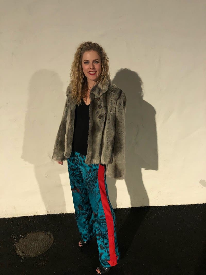 review thumbnail images 14