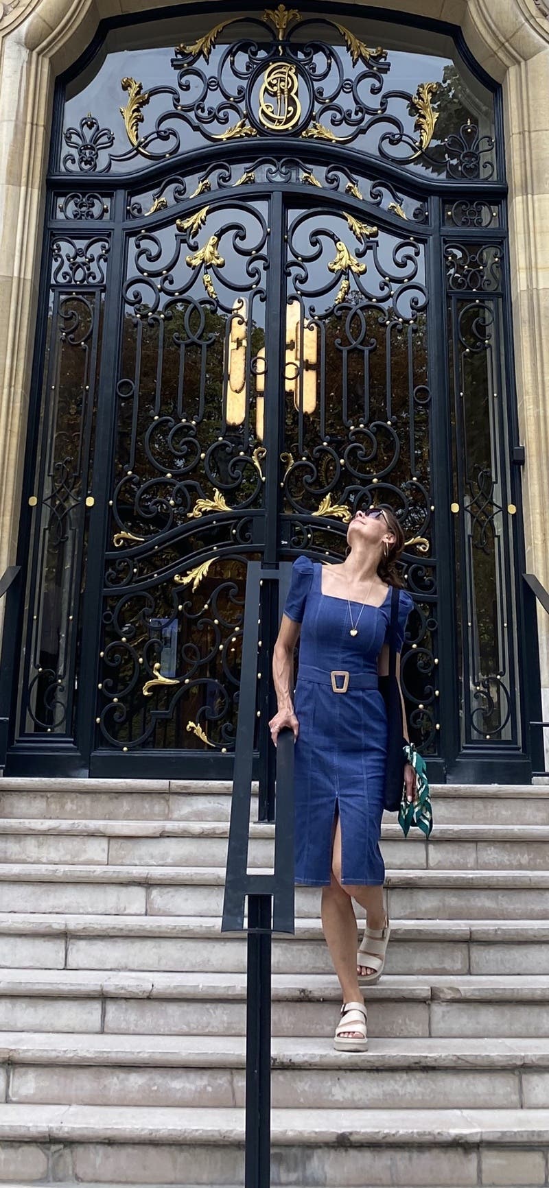 review thumbnail images 2