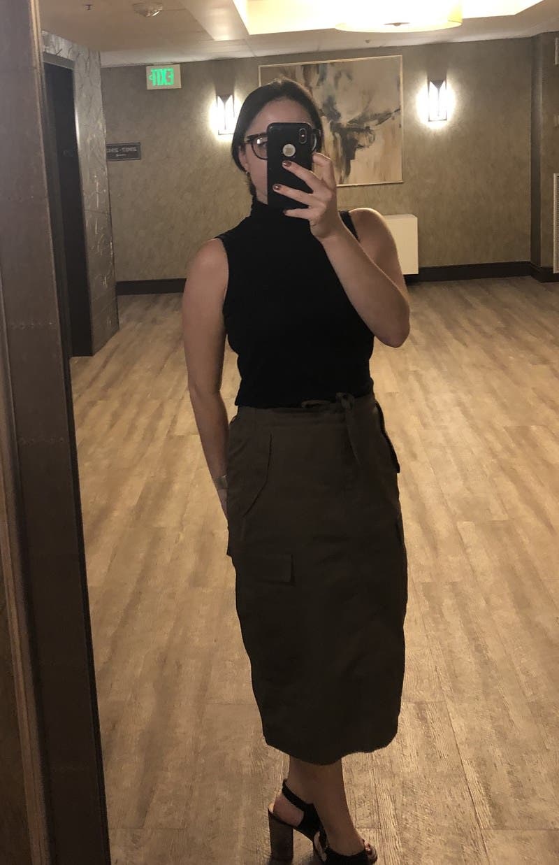 ★RAIVE★ Cargo Shirring Skirt in Khaki VW3MS09142 Khaki Cargo Skirt by Theory | Rent the Runway