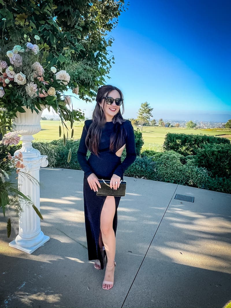 SONDRA ROBERTS クラッチバッグ Crinkle Metallic Clutch by Sondra Roberts | Rent the Runway