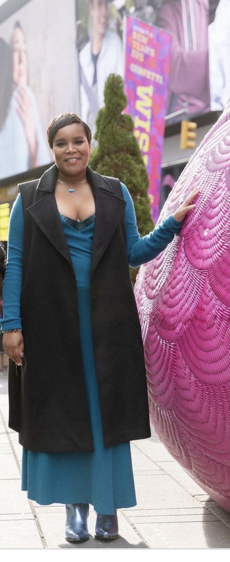 review thumbnail images 1