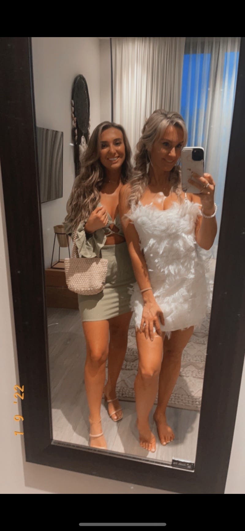 review thumbnail images 0