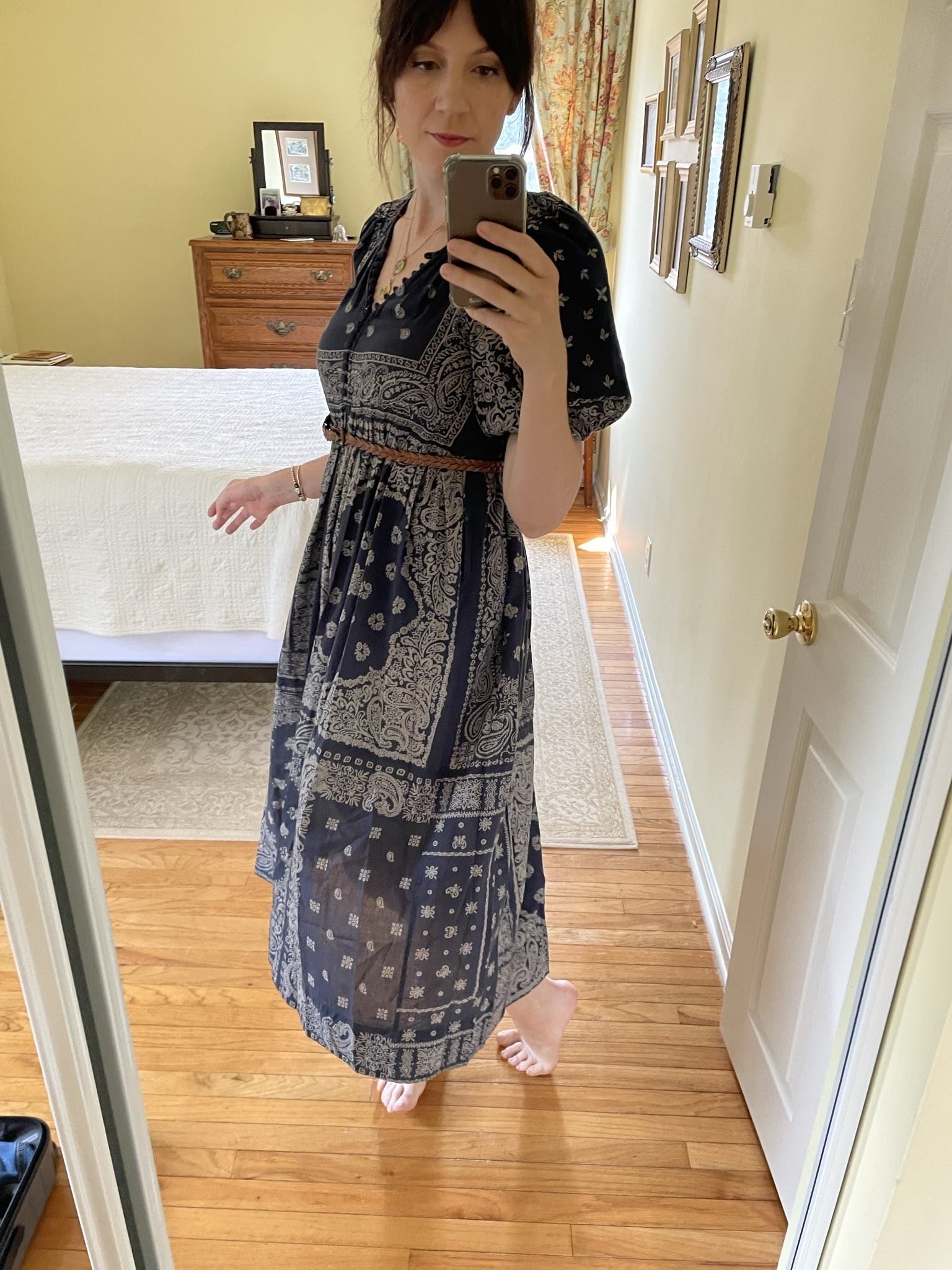 the great pleated ravine dress The Great Pleated Ravine Dress Western Rose Floral Peasant Cottage Size XS