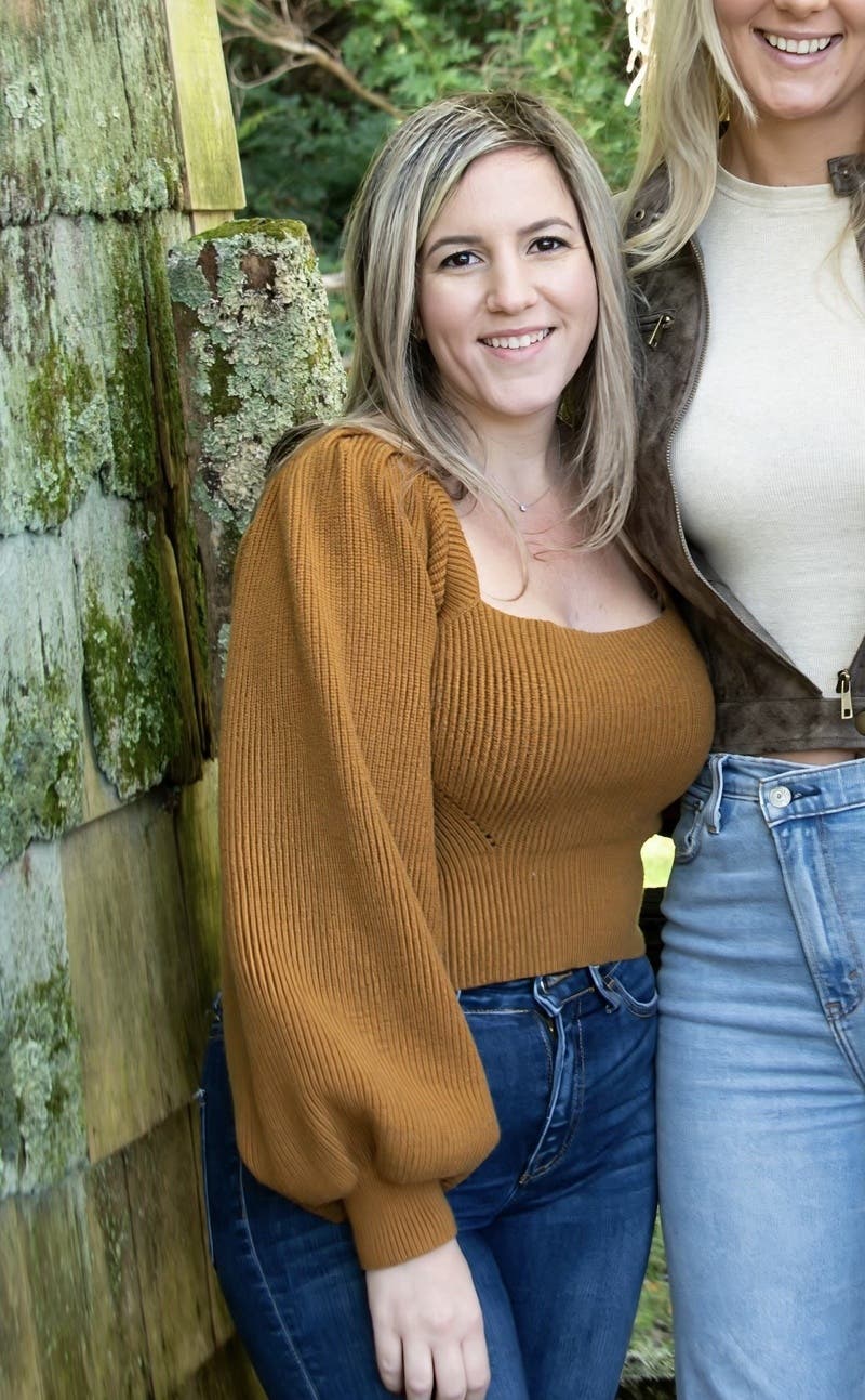 Courtney 