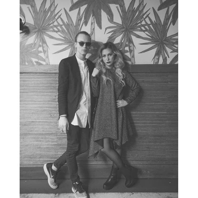 review thumbnail images 0