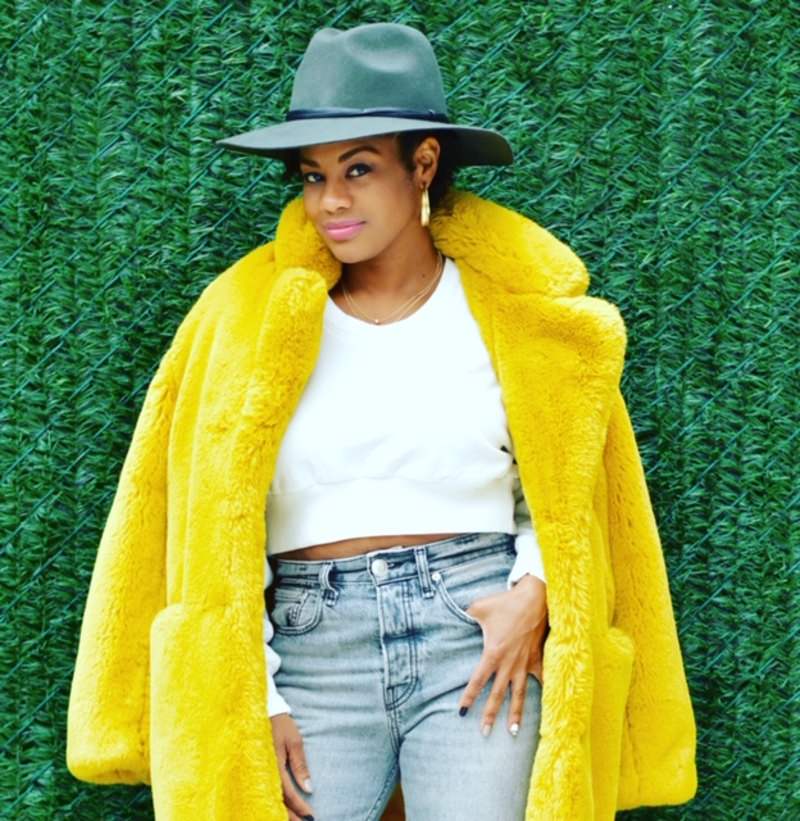 APPARIS イエローファーコート Sサイズ Mustard Sophie Faux Fur Coat by Apparis | Rent the Runway